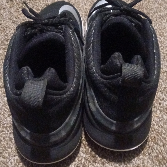 Shoes - Picture 3 of 3